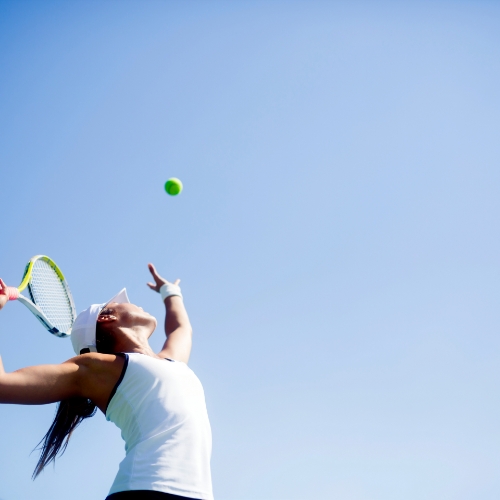 physiotherapy-center-elbow-pain-relief-msk-health-and-performance-clinic-vancouver-burnaby-metrotown-bc